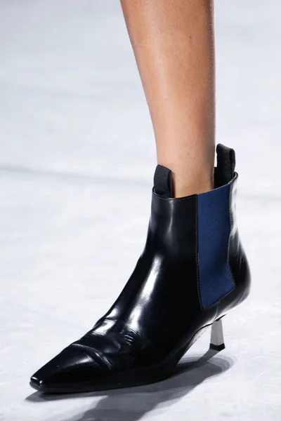 Look 8